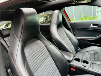 Mercedes-Benz GLA 2.0 GLA250 AMG Line 7G-DCT 4MATIC Euro 6 (s/s) 5dr