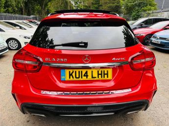 Mercedes-Benz GLA 2.0 GLA250 AMG Line 7G-DCT 4MATIC Euro 6 (s/s) 5dr