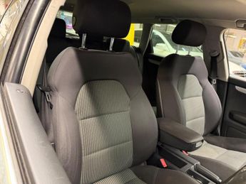 Audi A4 Avant 2.0 TDI S line CVT 5dr