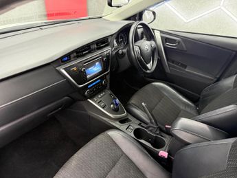 Toyota Auris 1.8 VVT-h Excel CVT Euro 5 (s/s) 5dr