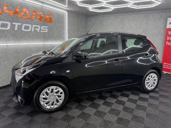 Toyota AYGO 1.0 VVT-i x-play x-shift Euro 6 5dr