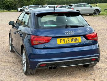 Audi A1 1.4 TFSI S line Sportback S Tronic Euro 5 (s/s) 5dr