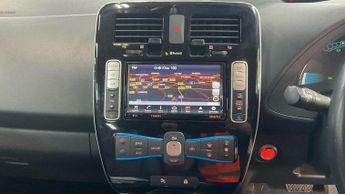 Nissan Leaf 30kWh Tekna Auto 5dr