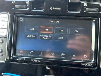 Nissan Leaf 30kWh Tekna Auto 5dr