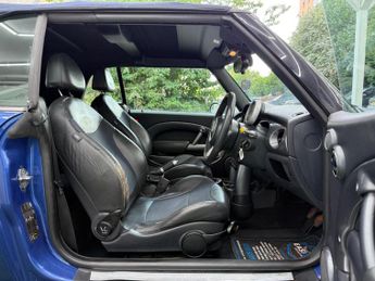 MINI Convertible 1.6 Cooper Euro 4 2dr