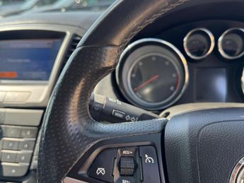 Vauxhall Insignia 2.0 CDTi SRi Nav Auto Euro 5 5dr