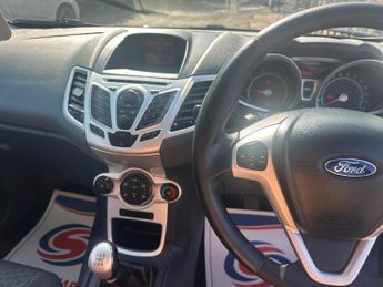 Ford Fiesta 1.25 Zetec 5dr