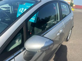 Ford Fiesta 1.25 Zetec 5dr