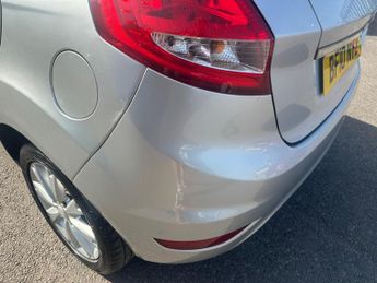 Ford Fiesta 1.25 Zetec 5dr