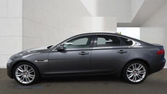 Jaguar XF 2.0d Portfolio Auto Euro 6 (s/s) 4dr