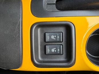Nissan Juke 1.6 Tekna XTRON Euro 6 5dr