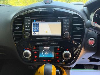 Nissan Juke 1.6 Tekna XTRON Euro 6 5dr