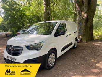 Vauxhall Combo 1.5 Turbo D 2300 Dynamic Crew Van L2 Euro 6 6dr