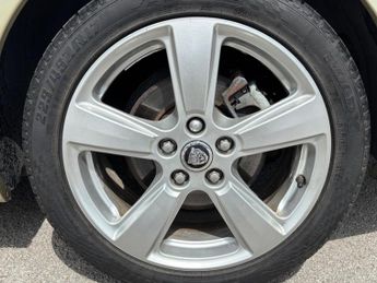 Jaguar X-Type 2.2D DPF Sovereign 4dr
