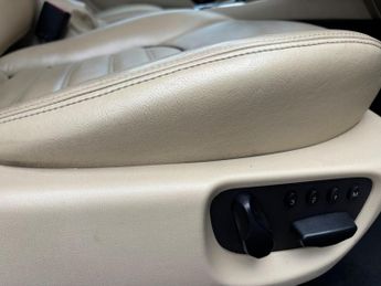 Jaguar X-Type 2.2D DPF Sovereign 4dr