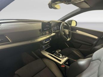 Audi Q5 2.0 TFSIe 50 S line SUV 5dr Petrol Plug-in Hybrid S Tronic quatt