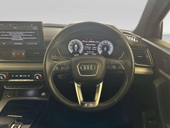 Audi Q5 2.0 TFSIe 50 S line SUV 5dr Petrol Plug-in Hybrid S Tronic quatt
