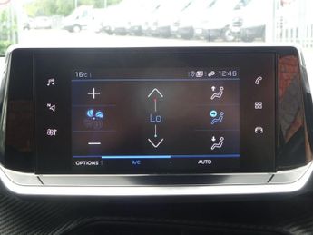 Peugeot 208 1.2 PureTech Allure Premium + EAT Euro 6 (s/s) 5dr