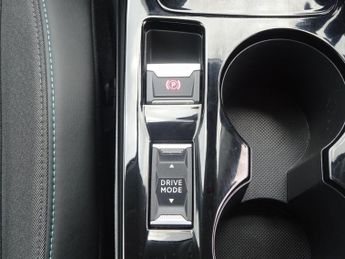 Peugeot 208 1.2 PureTech Allure Premium + EAT Euro 6 (s/s) 5dr