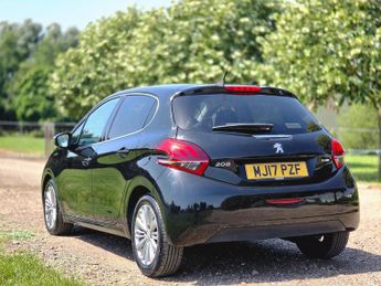 Peugeot 208 1.2 PureTech Allure EAT Euro 6 (s/s) 5dr