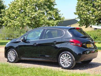 Peugeot 208 1.2 PureTech Allure EAT Euro 6 (s/s) 5dr