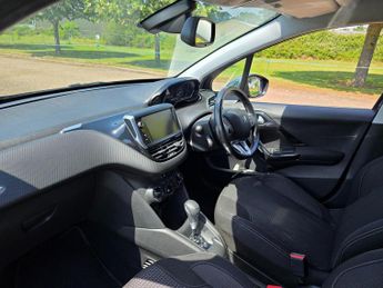 Peugeot 208 1.2 PureTech Allure EAT Euro 6 (s/s) 5dr