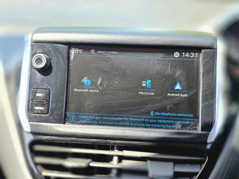 Peugeot 208 1.2 PureTech Allure EAT Euro 6 (s/s) 5dr