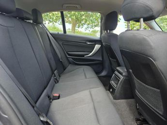 BMW 1 Series 1.5 118i SE Auto Euro 6 (s/s) 5dr