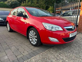 Vauxhall Astra 1.6 16v Exclusiv Auto Euro 5 5dr