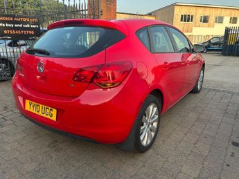 Vauxhall Astra 1.6 16v Exclusiv Auto Euro 5 5dr