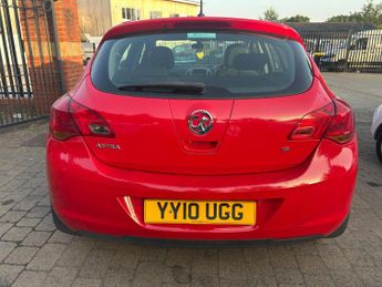 Vauxhall Astra 1.6 16v Exclusiv Auto Euro 5 5dr