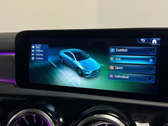 Mercedes-Benz CLA 1.3 CLA200h MHEV AMG Line (Premium Plus) Coupe 4dr Petrol Hybrid