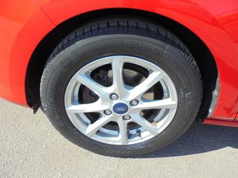 Ford Fiesta 1.0T EcoBoost Zetec Euro 6 (s/s) 5dr