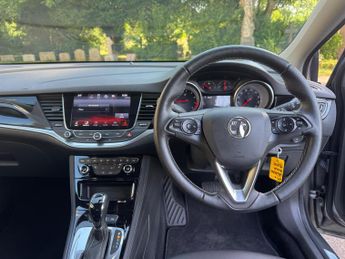 Vauxhall Astra 1.4i Turbo Elite Nav Auto Euro 6 (s/s) 5dr