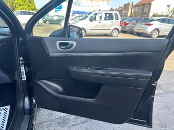 Peugeot 307 2.0 HDi GT 5dr