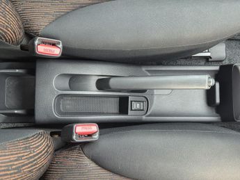 Nissan Note 1.6 16V Acenta Auto Euro 4 5dr