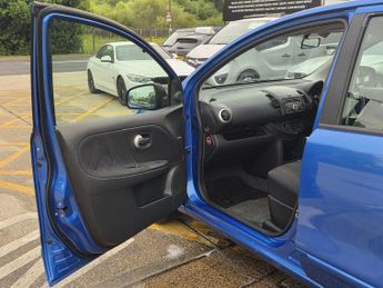 Nissan Note 1.6 16V Acenta Auto Euro 4 5dr