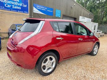 Nissan Leaf 24kWh Acenta Auto 5dr