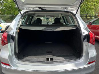 Vauxhall Astra 2.0 CDTi SRi Sports Tourer Auto Euro 5 5dr