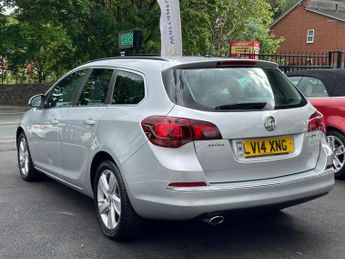 Vauxhall Astra 2.0 CDTi SRi Sports Tourer Auto Euro 5 5dr
