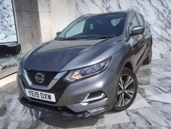 Nissan Qashqai 1.5 dCi N-Connecta Euro 6 (s/s) 5dr