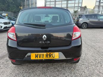 Renault Clio 1.2 Dynamique TomTom Euro 5 5dr