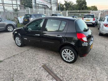 Renault Clio 1.2 Dynamique TomTom Euro 5 5dr