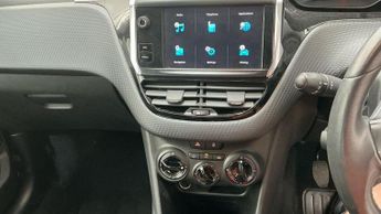 Peugeot 208 1.2 PureTech Active Euro 6 5dr