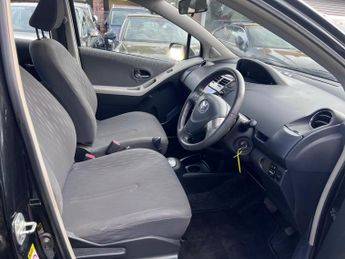 Toyota Yaris 1.33 Dual VVT-i TR MultiMode Euro 4 (s/s) 5dr