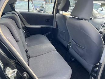 Toyota Yaris 1.33 Dual VVT-i TR MultiMode Euro 4 (s/s) 5dr
