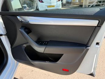 Skoda Octavia 1.6 TDI SE L Euro 6 (s/s) 5dr