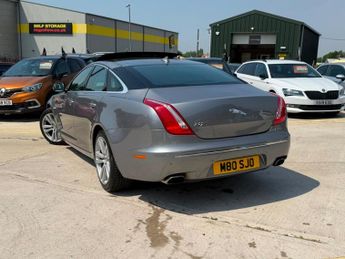 Jaguar XJ 3.0d V6 Premium Luxury Auto Euro 5 (s/s) 4dr