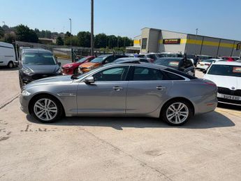 Jaguar XJ 3.0d V6 Premium Luxury Auto Euro 5 (s/s) 4dr