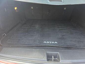 Vauxhall Astra 1.4i Turbo SRi Nav Sports Tourer Auto Euro 6 (s/s) 5dr